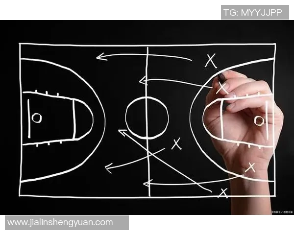 广州篮球队反击战术解析与深度剖析助力球队崛起之路 广州篮球队反击战术解析与深度剖析助力球队崛起之路